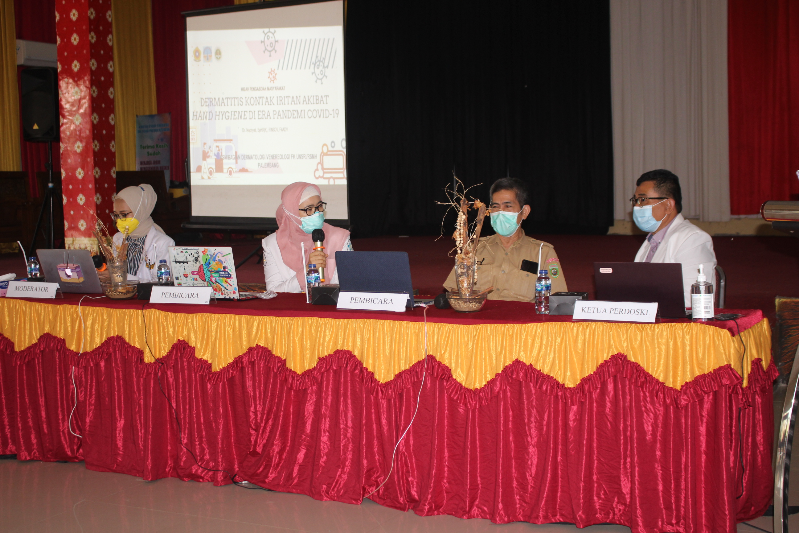 Kegiatan Penyuluhan Kesehatan di Masa Pandemi Covid- 19 oleh Para Dokter RSMH Palembang