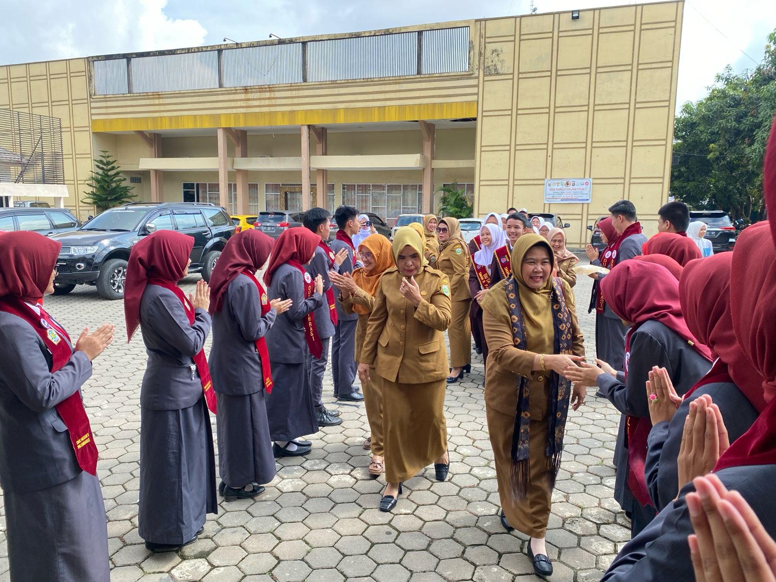 WhatsApp Image 2024-02-27 at 08.09.16 (1)